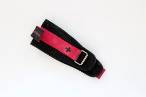 What's in my gym bag via www.kelseyespecially.com & www.sheliftsbro.com
